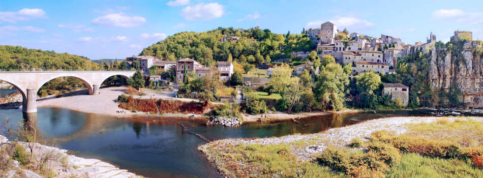 Partir en famille en Ardèche